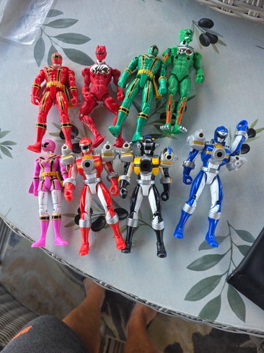 Power rangers assorted - rangers,