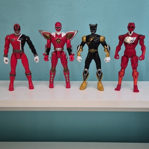 Power rangers action figures - power,